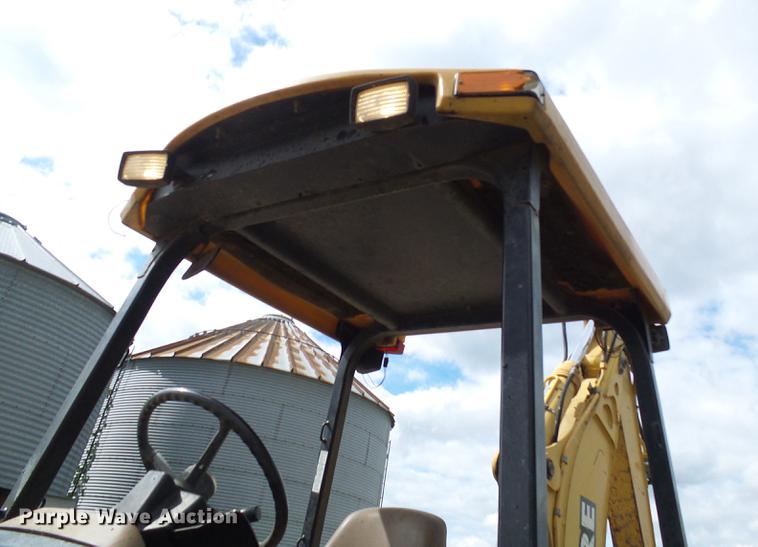 image for item DE5267 1999 John Deere 310E backhoe