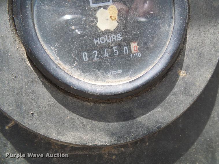 image for item DE5267 1999 John Deere 310E backhoe