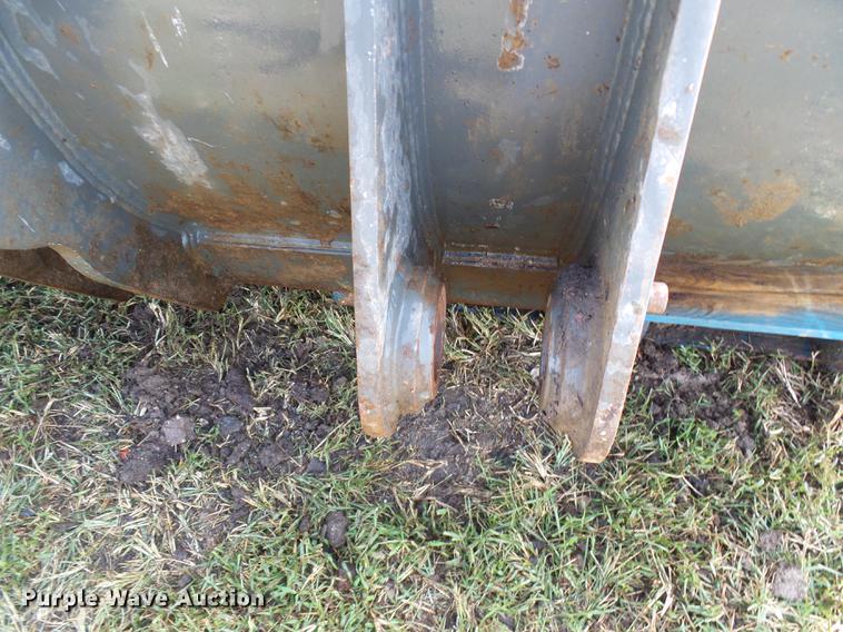 image for item DE5268 Pemberton DL250 bucket