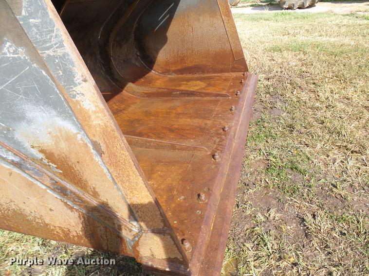 image for item DE5268 Pemberton DL250 bucket