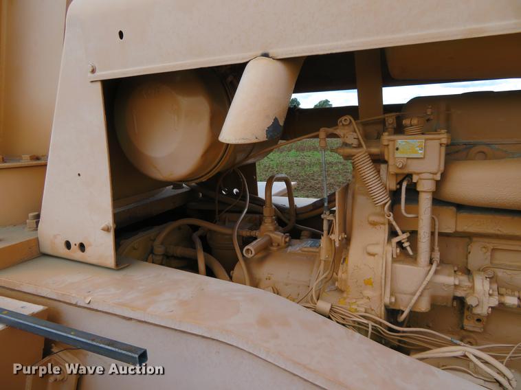 image for item DE6397 Galion Dresser crane