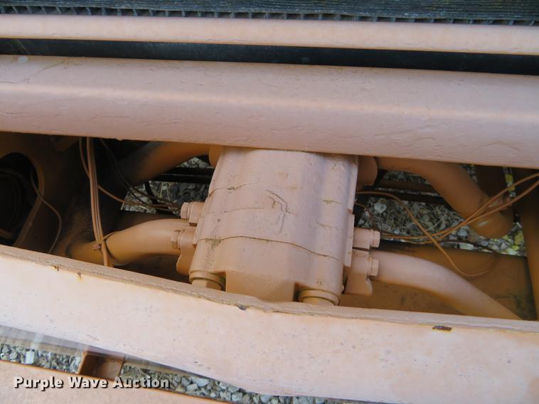 image for item DE6397 Galion Dresser crane