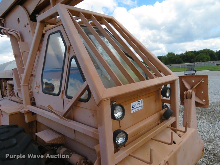 image for item DE6397 Galion Dresser crane