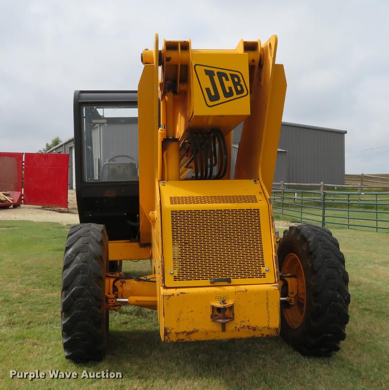 image for item DE6398 2005 JCB 506C telehandler