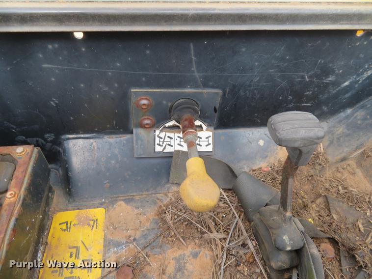 image for item DE6398 2005 JCB 506C telehandler