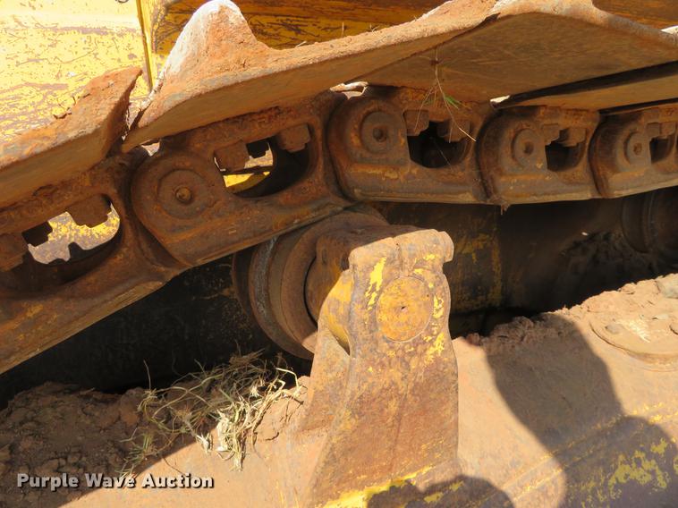 image for item DE6409 1998 Komatsu D65EX-12 dozer