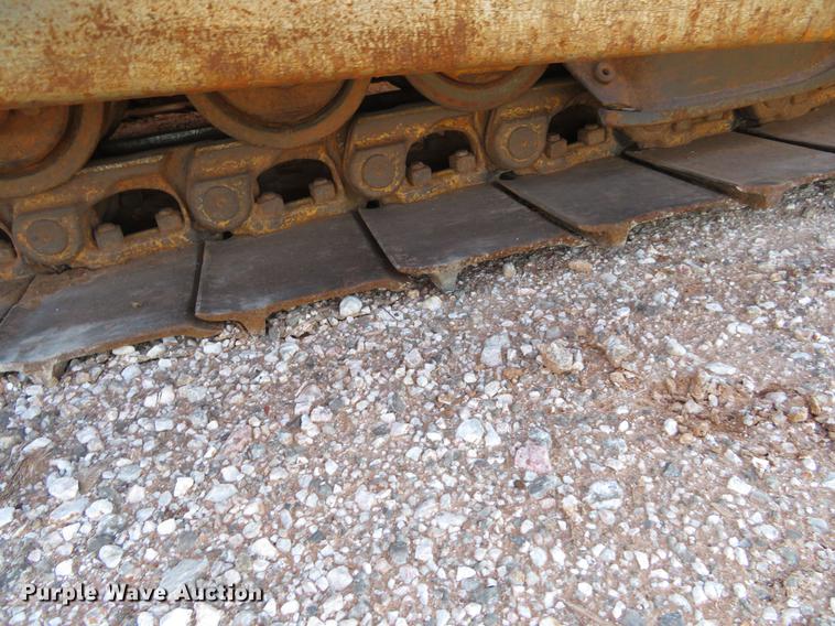 image for item DE6409 1998 Komatsu D65EX-12 dozer