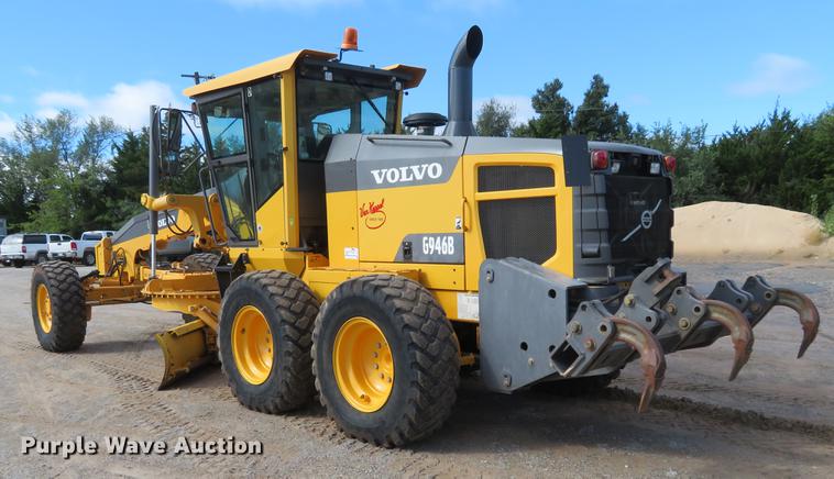 image for item DE6410 2014 Volvo G946B motor grader
