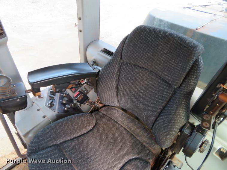 image for item DE6410 2014 Volvo G946B motor grader