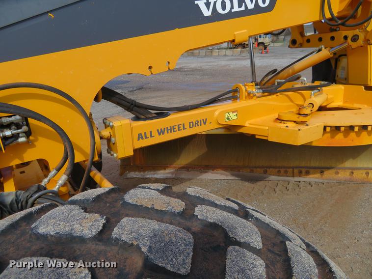 image for item DE6410 2014 Volvo G946B motor grader