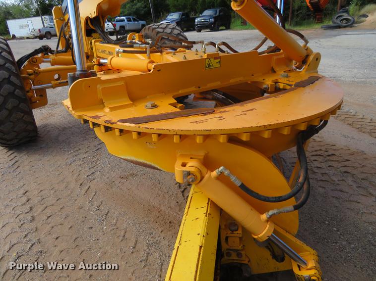 image for item DE6410 2014 Volvo G946B motor grader