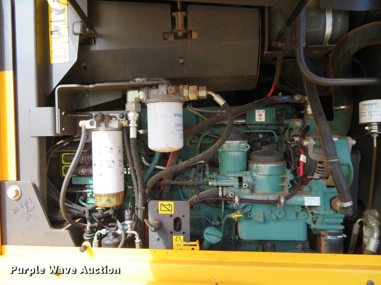 image for item DE6410 2014 Volvo G946B motor grader