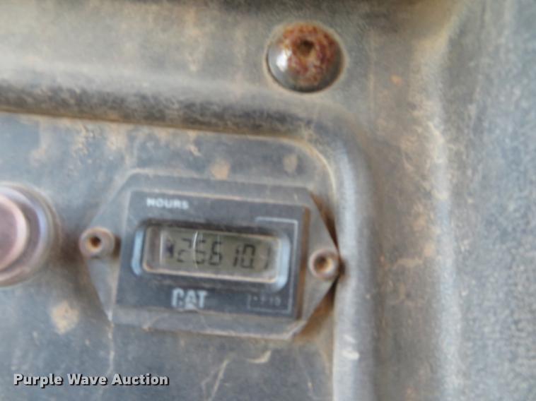 image for item DE6411 1995 Caterpillar D8N dozer