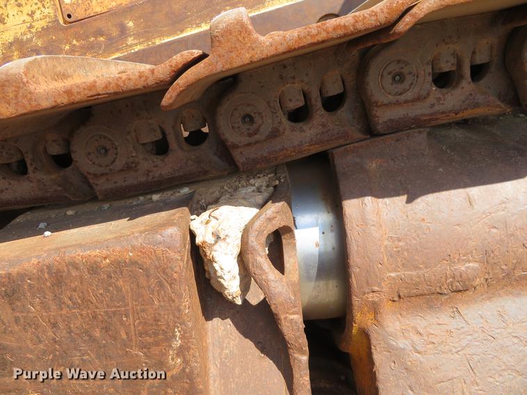 image for item DE6411 1995 Caterpillar D8N dozer