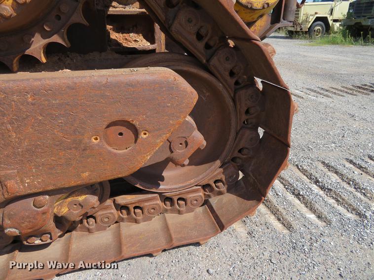 image for item DE6411 1995 Caterpillar D8N dozer