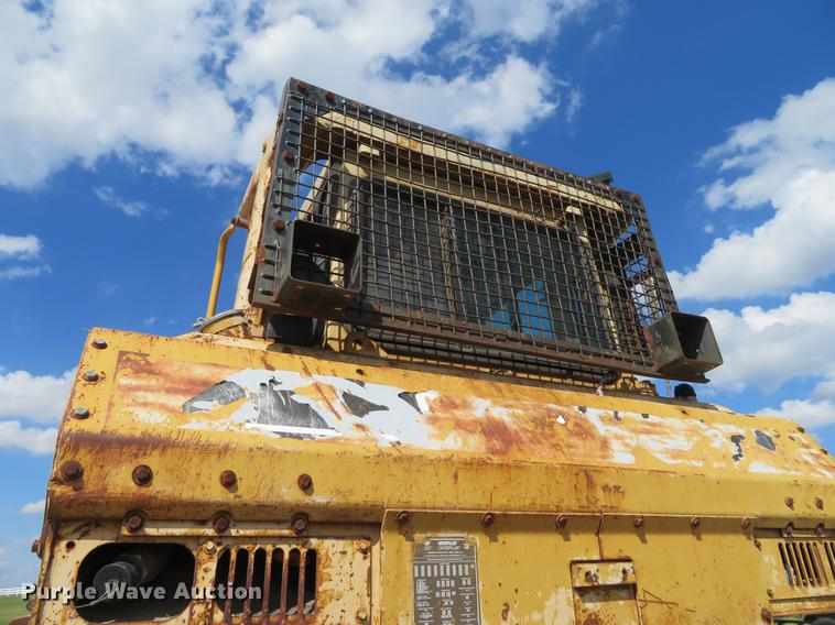 image for item DE6411 1995 Caterpillar D8N dozer