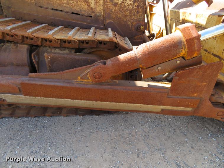 image for item DE6411 1995 Caterpillar D8N dozer