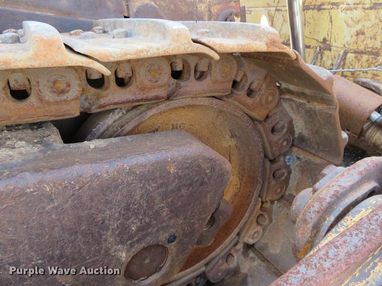 image for item DE6411 1995 Caterpillar D8N dozer