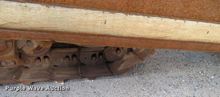 image for item DE6411 1995 Caterpillar D8N dozer