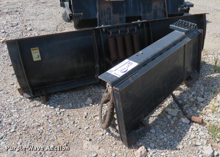 Skid steer snow plow in Orlando, OK Item DE6415 sold Purple Wave