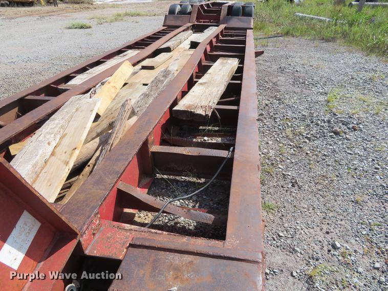image for item DE6416 1994 Trail King TK88MDG low boy equipment trailer