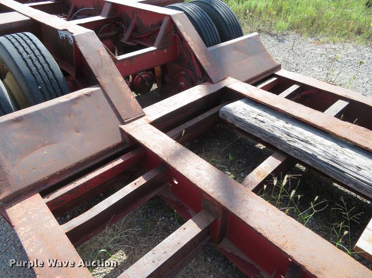 image for item DE6416 1994 Trail King TK88MDG low boy equipment trailer