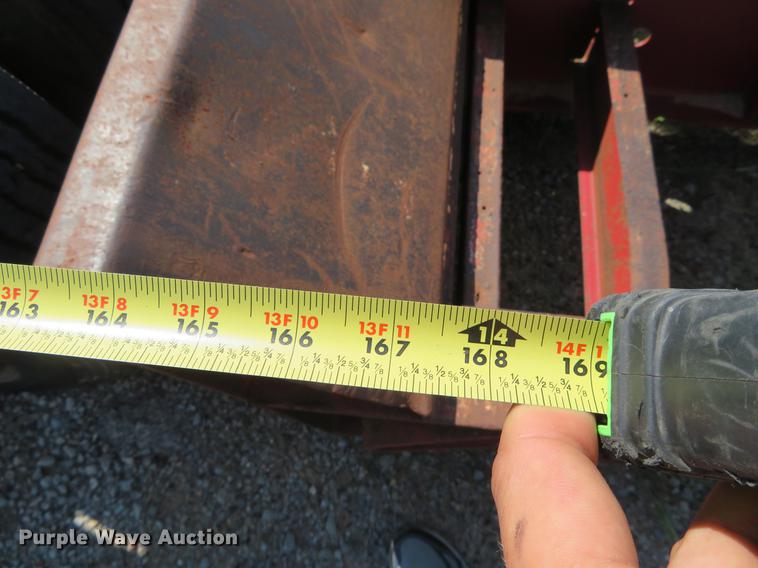 image for item DE6416 1994 Trail King TK88MDG low boy equipment trailer