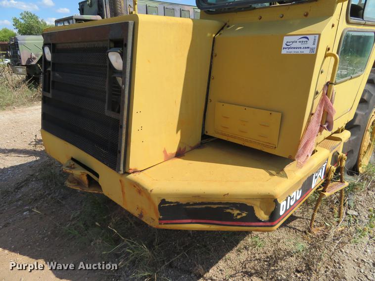 image for item DE6417 Caterpillar 615C water wagon