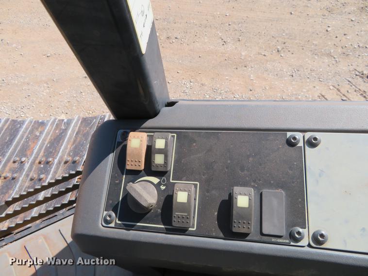 image for item DE6418 2009 Caterpillar D4K LGP dozer