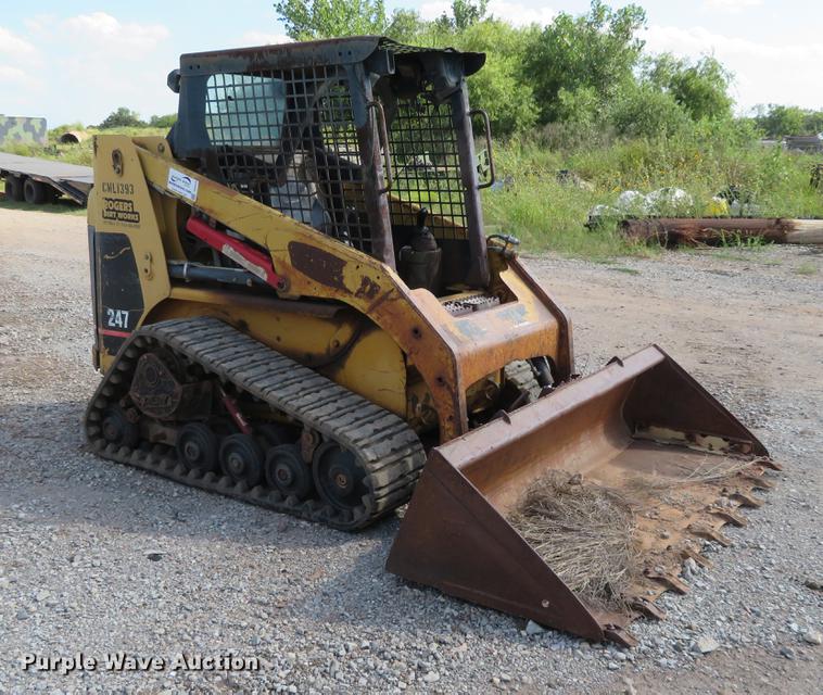 image for item DE6419 2004 Caterpillar 247 skid steer