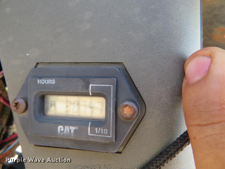 image for item DE6419 2004 Caterpillar 247 skid steer