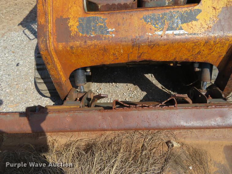 image for item DE6419 2004 Caterpillar 247 skid steer