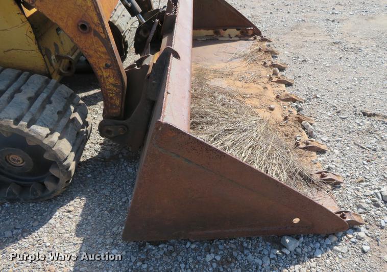 image for item DE6419 2004 Caterpillar 247 skid steer