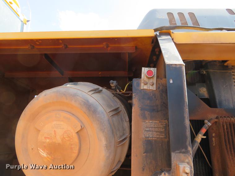 image for item DE6421 2007 John Deere 350D LC excavator