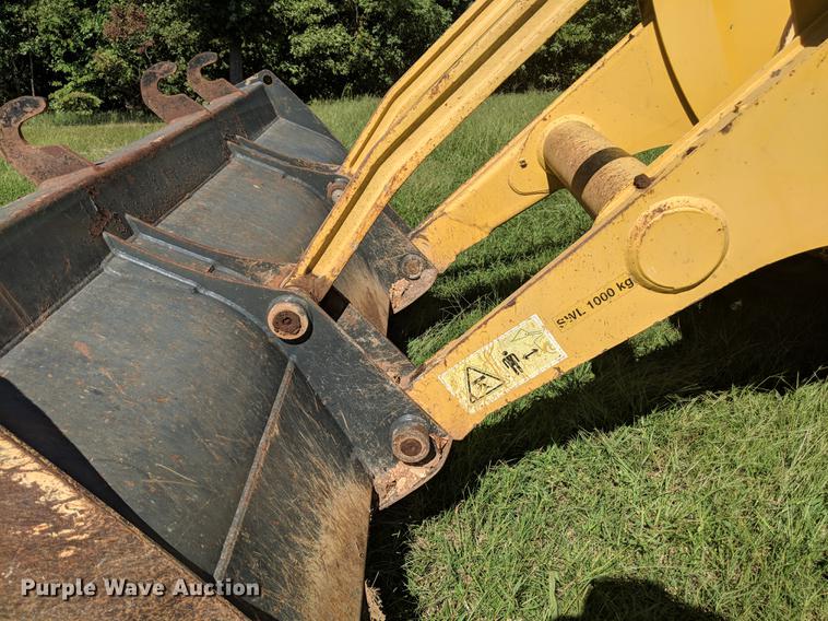 image for item DF1255 2007 Komatsu WB146-5 backhoe