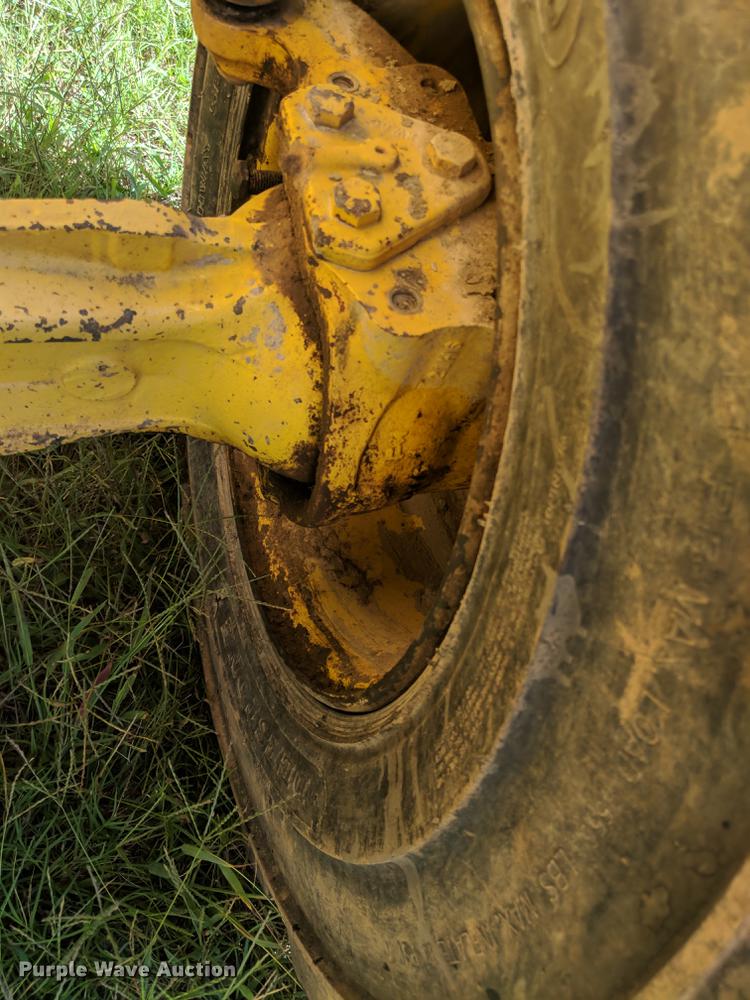 image for item DF1255 2007 Komatsu WB146-5 backhoe