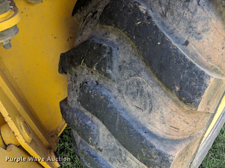 image for item DF1255 2007 Komatsu WB146-5 backhoe
