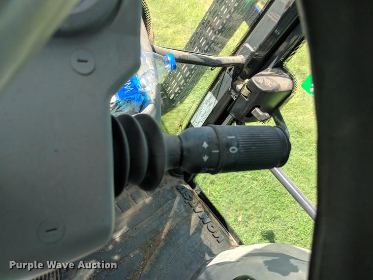 image for item DF1255 2007 Komatsu WB146-5 backhoe