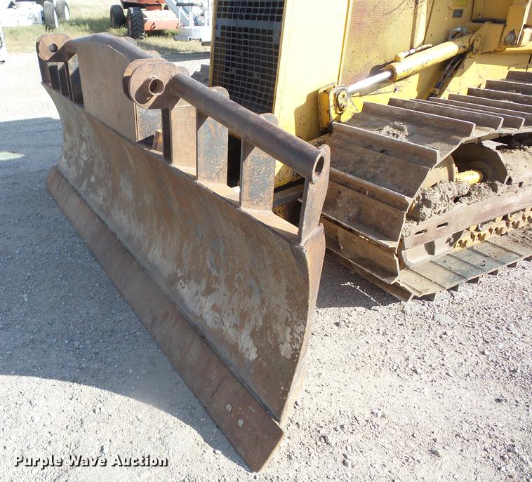 image for item DF1258 1994 John Deere 650G TC dozer