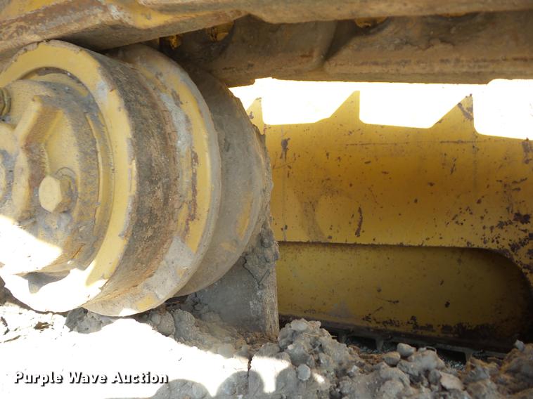 image for item DF1258 1994 John Deere 650G TC dozer