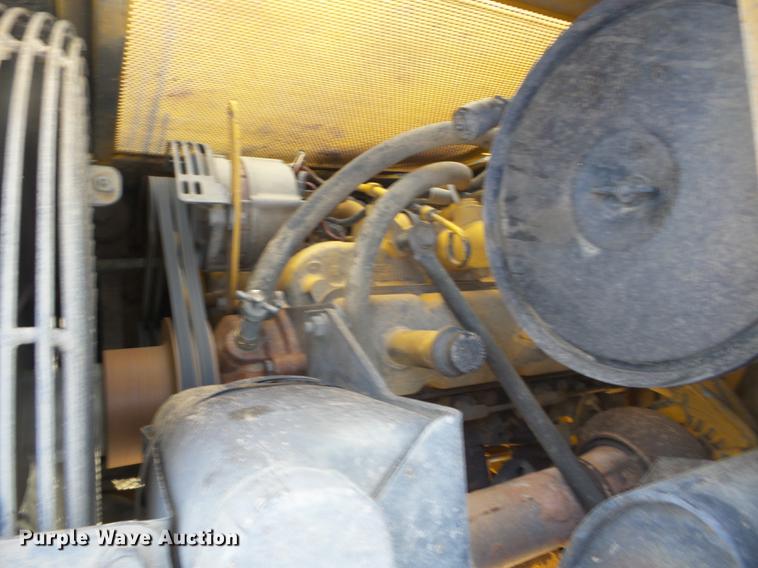 image for item DF1258 1994 John Deere 650G TC dozer