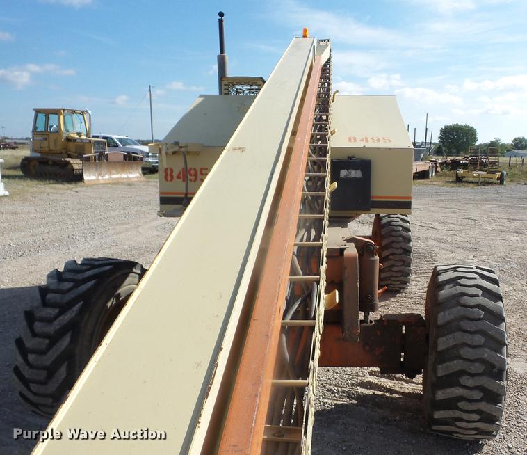 image for item DF1259 1996 JLG 60H boom lift