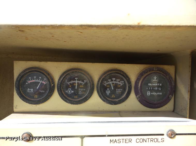 image for item DF1259 1996 JLG 60H boom lift