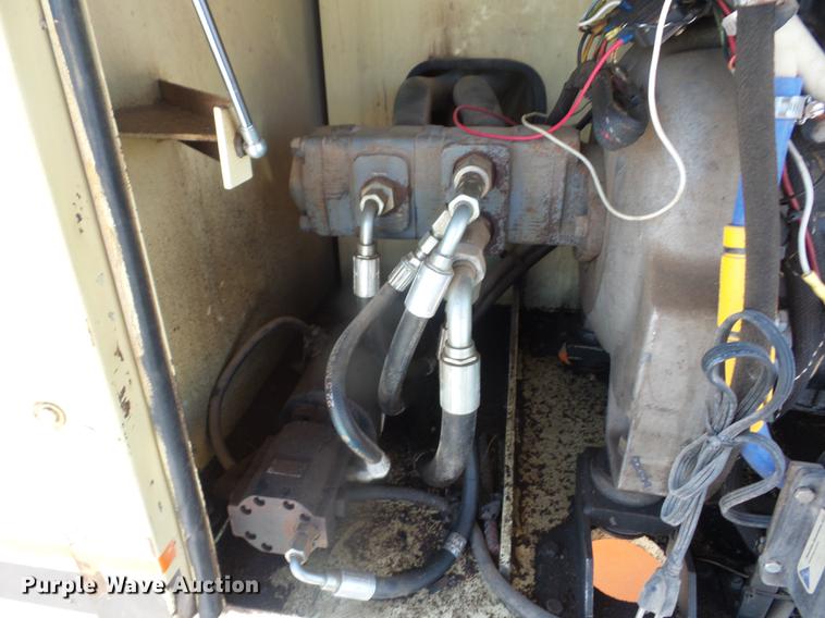 image for item DF1259 1996 JLG 60H boom lift