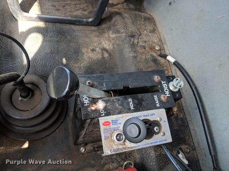 image for item DF1262 2006 International 8600 dump truck