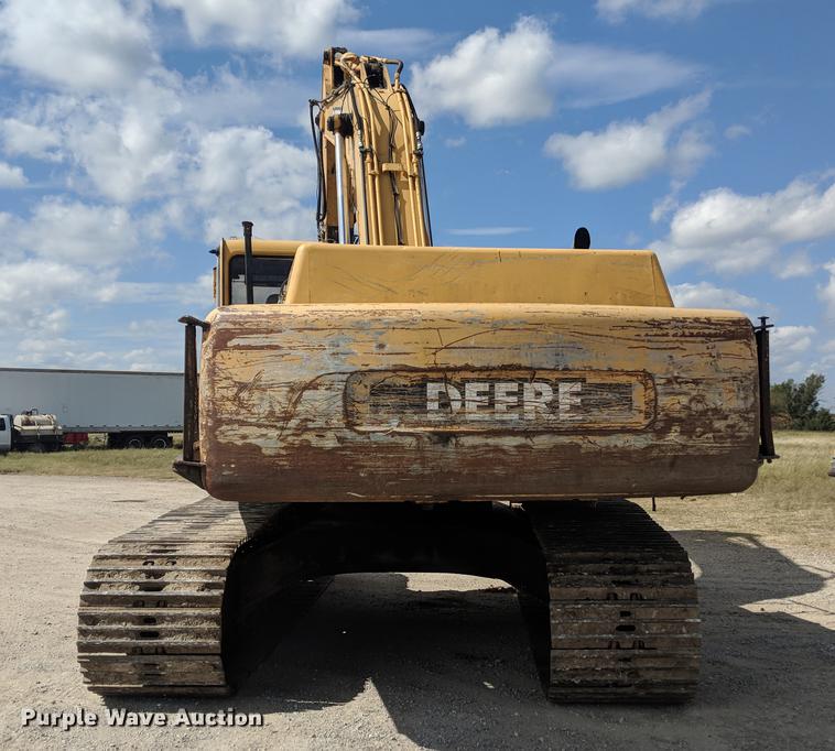 image for item DF1263 1999 John Deere 330 LC excavator