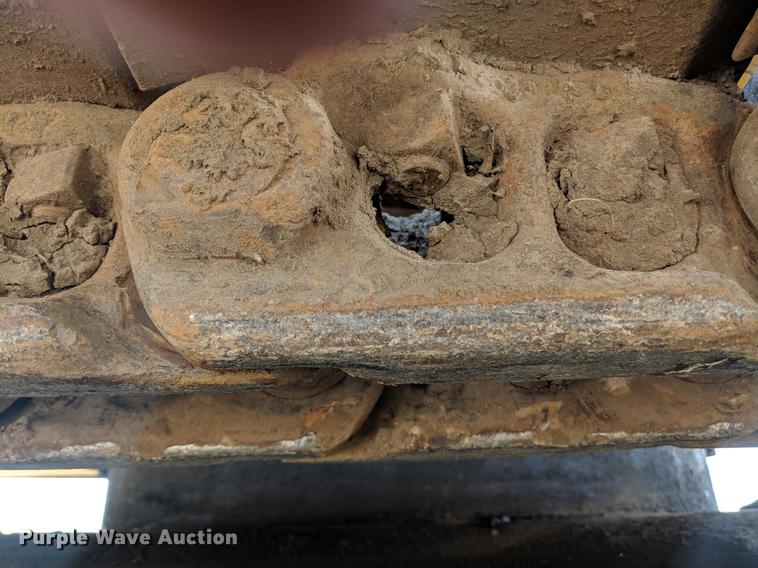 image for item DF1263 1999 John Deere 330 LC excavator