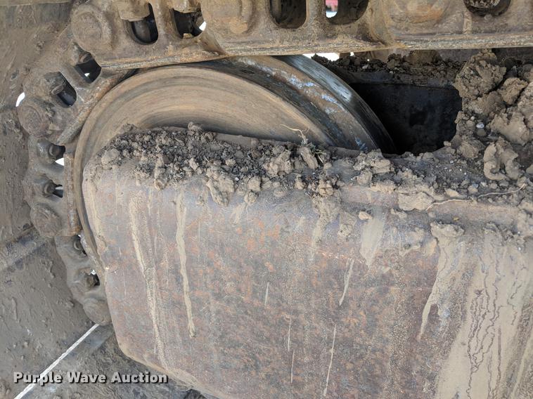 image for item DF1263 1999 John Deere 330 LC excavator