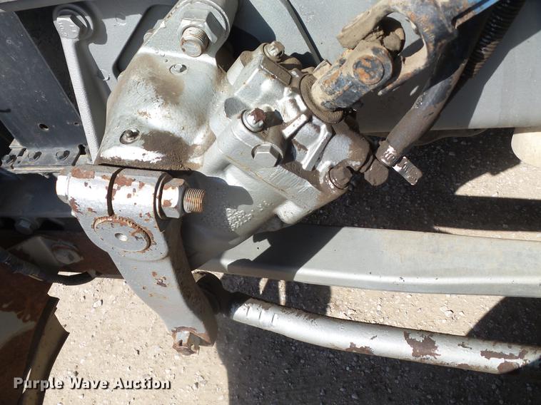 image for item DF1264 1999 Peterbilt 385 roll off container truck