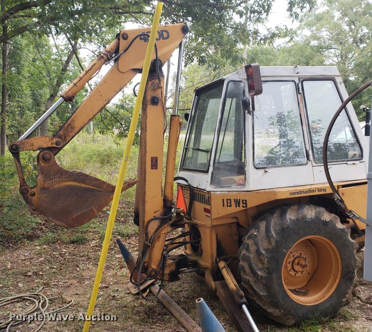 image for item DF2440 Case 480D backhoe